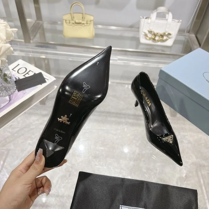 Prada Heeled Shoes UrbanStyle 34219