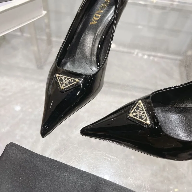 Prada Heeled Shoes UrbanStyle 34219