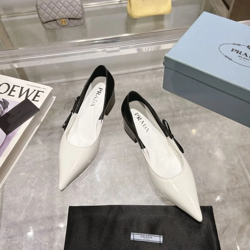 Efficient Prada Heeled Shoes 34206