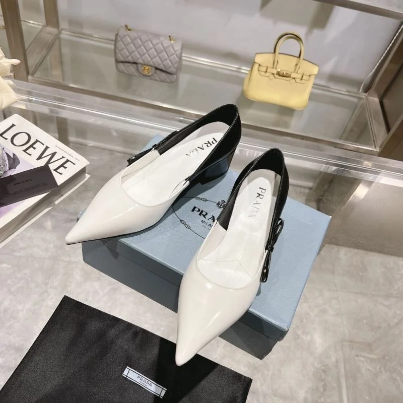 Efficient Prada Heeled Shoes 34206