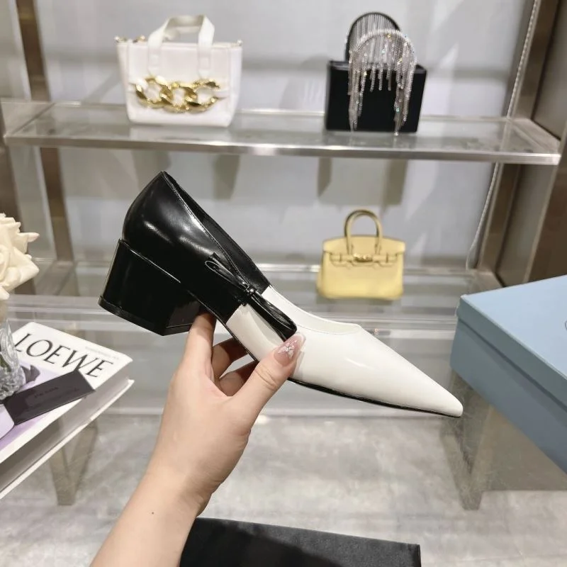 Efficient Prada Heeled Shoes 34206