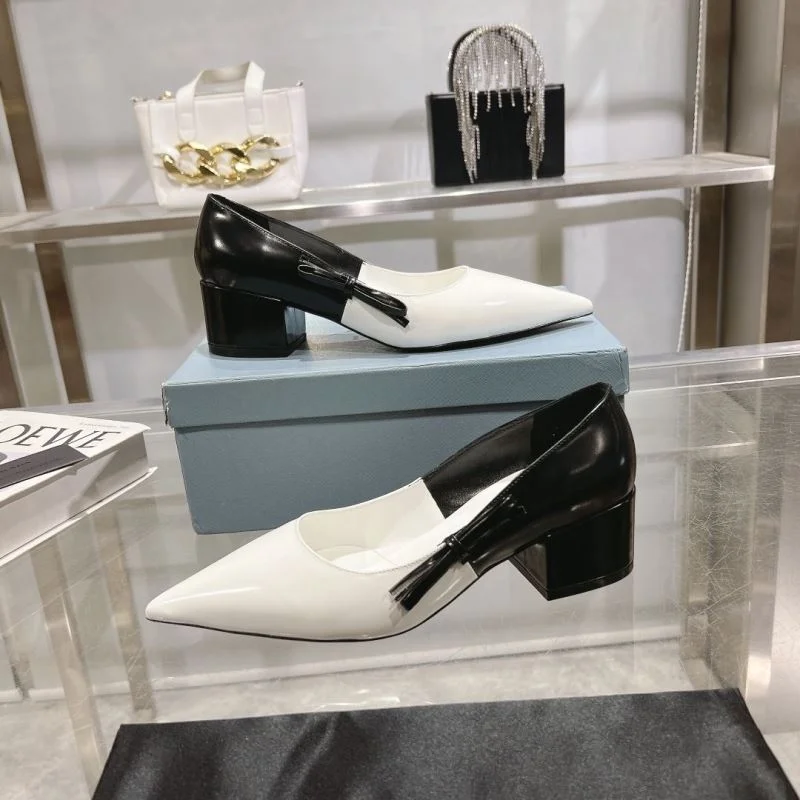 Efficient Prada Heeled Shoes 34206