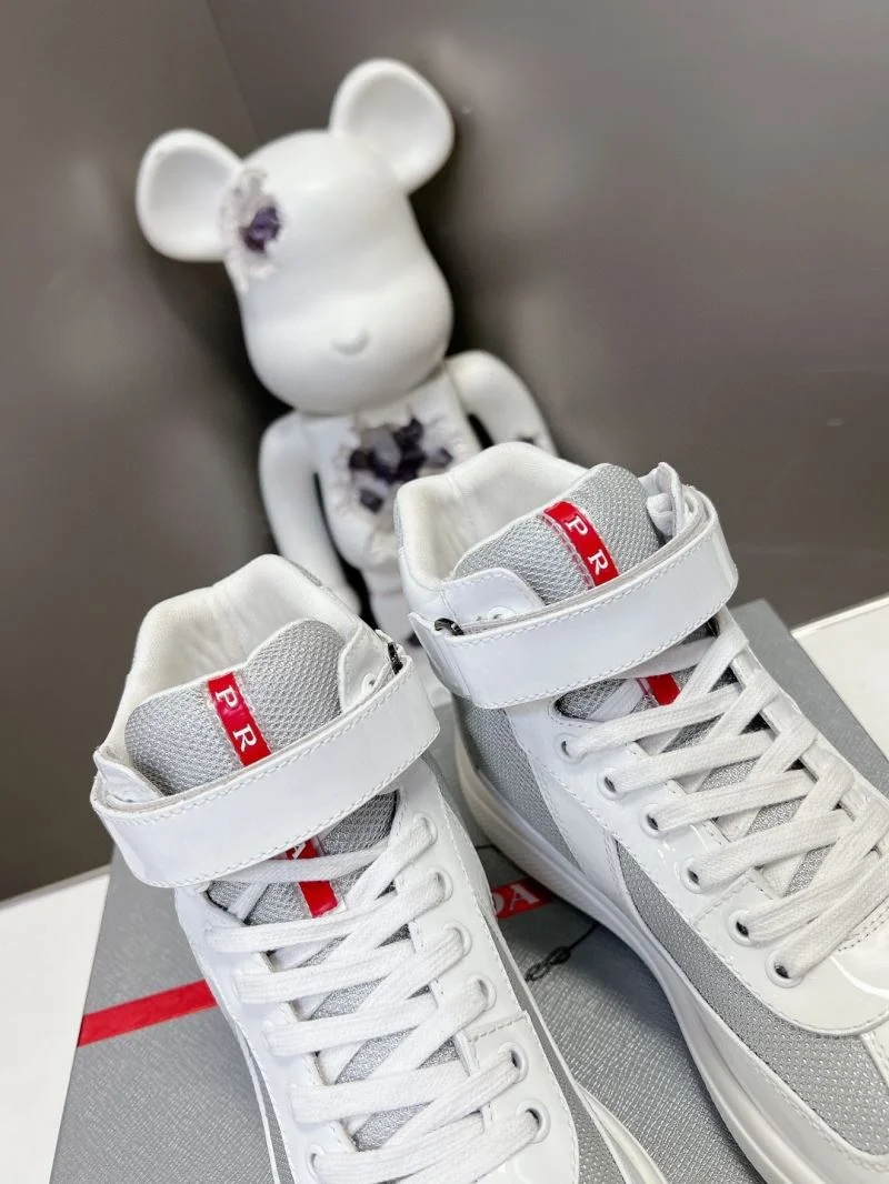 Prada High Shoes Elegant 34020