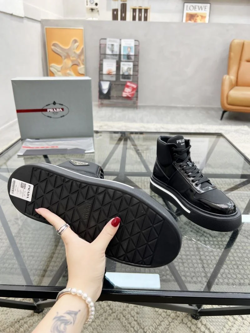 Practical Prada High Shoes 33986