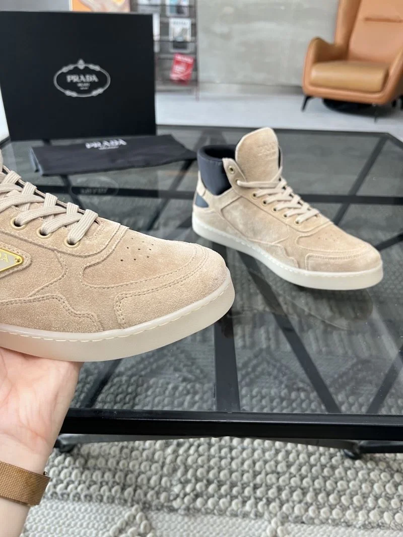 Prada High Shoes Sporty 33983