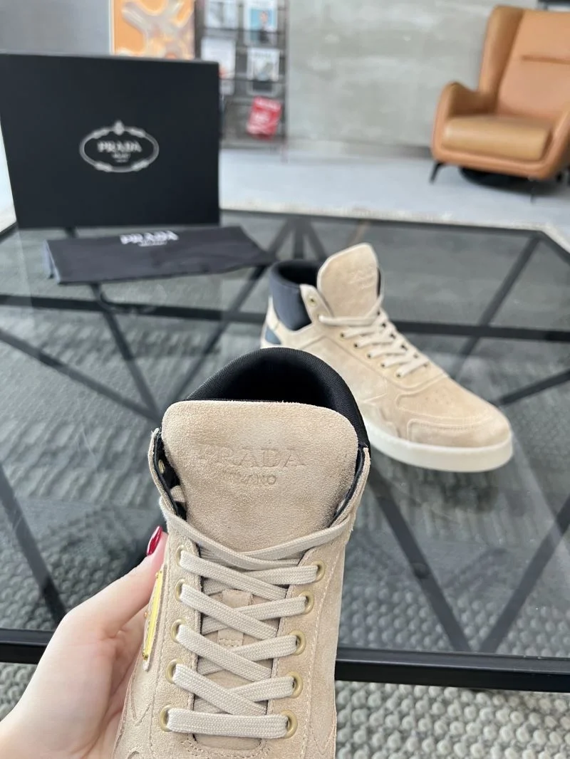 Prada High Shoes Sporty 33983