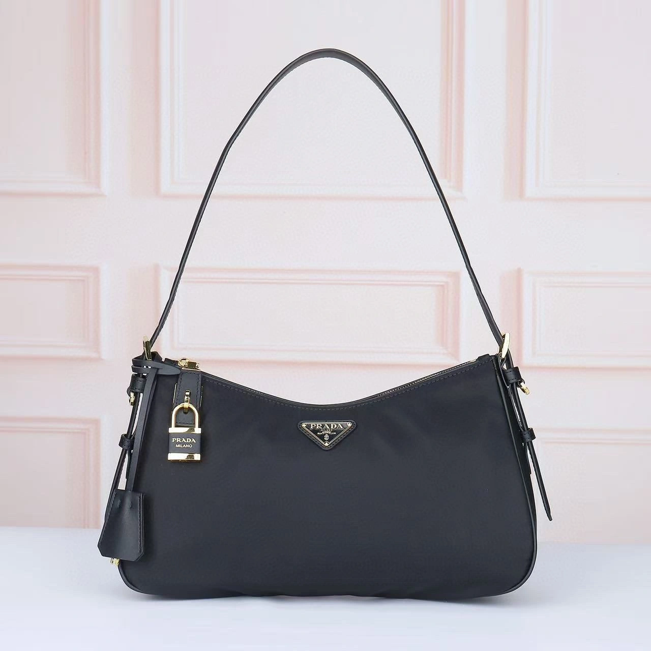 Prada Hobo Bags Supportive 90615