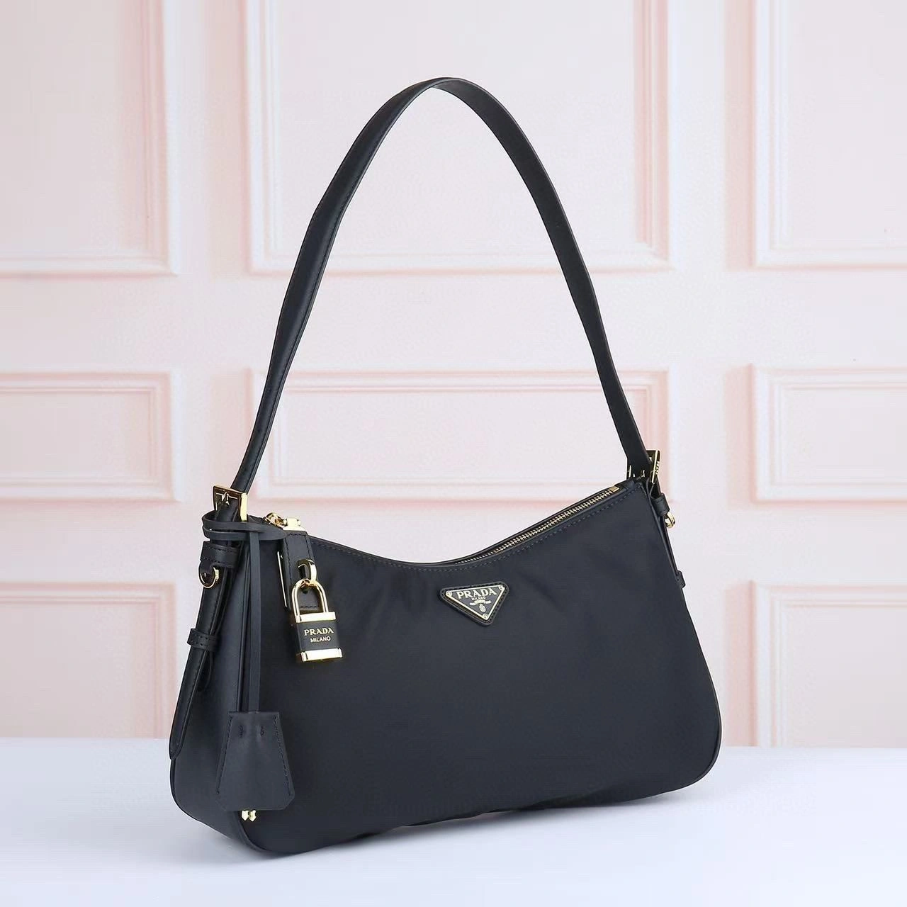 Prada Hobo Bags Supportive 90615