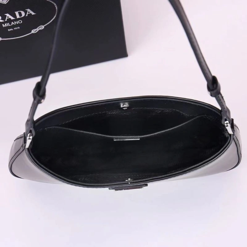 UrbanChic Prada Hobo Bags 87250