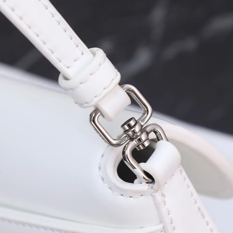 Prada Hobo Bags Snug 87270