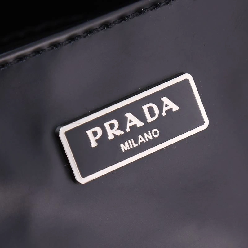 Prada Hobo Bags QuickDry 87210