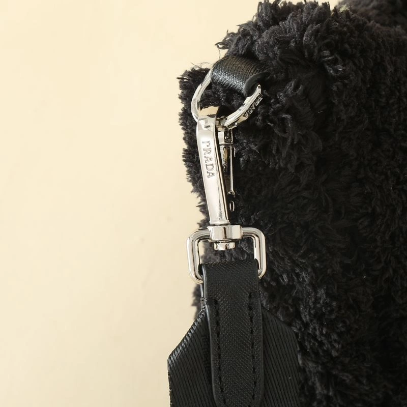 Prada Hobo Bags Durable 87207