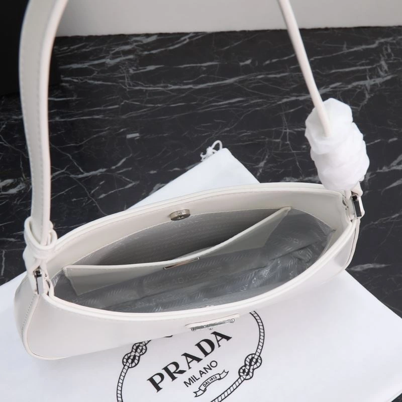 TravelReady Prada Hobo Bags 87197
