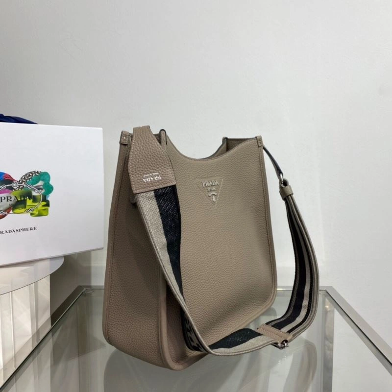 Prada Hobo Bags Fashionable 75183