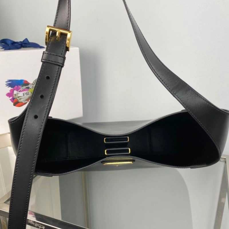 Prada Hobo Bags Neat 75176