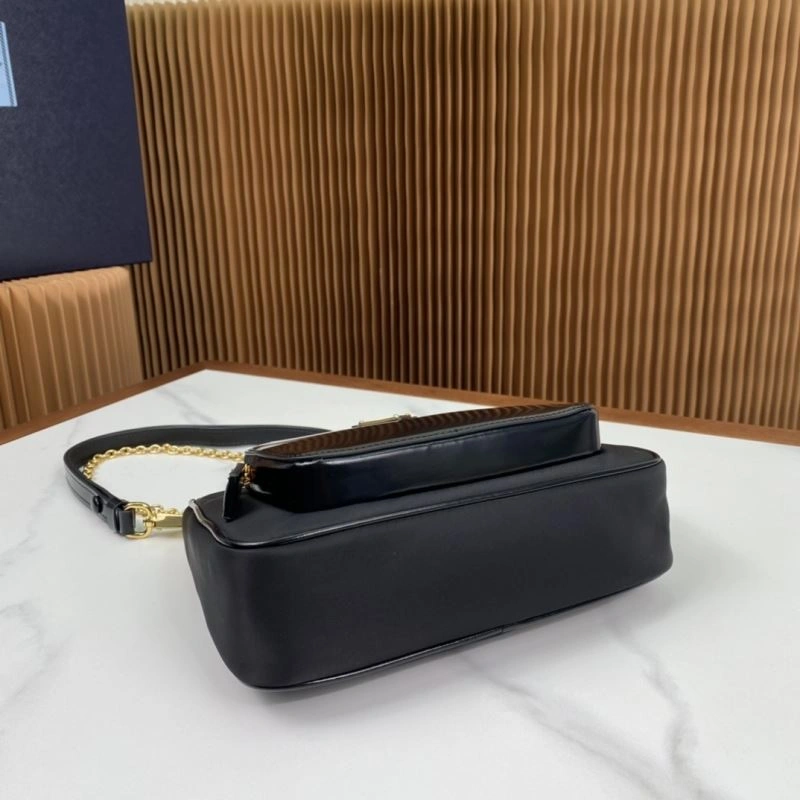 Prada Hobo Bags ModernLook 75167