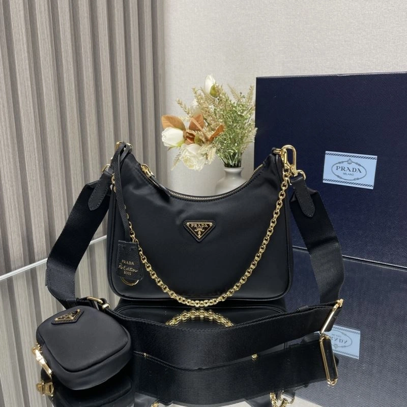 Prada Hobo Bags Attractive 75162