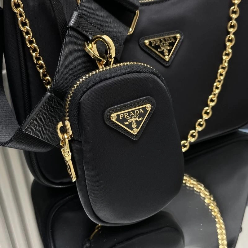 Prada Hobo Bags Attractive 75162