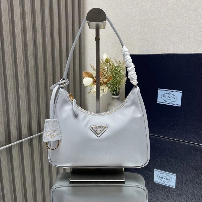 Prada Hobo Bags Tailored 75147