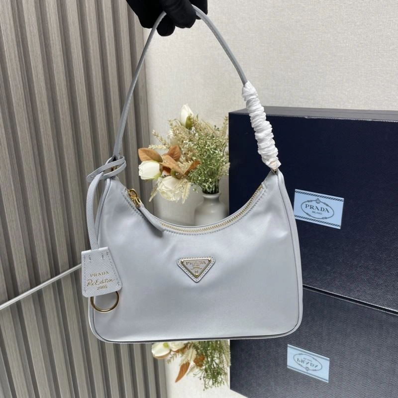 Prada Hobo Bags Tailored 75147