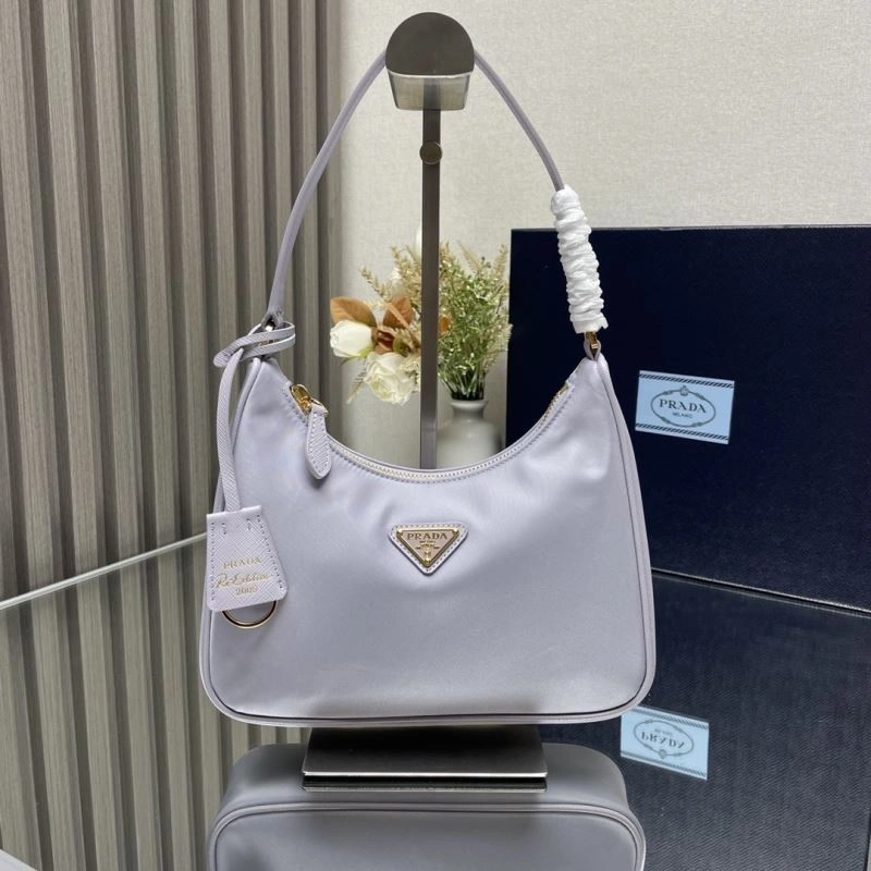 Prada Hobo Bags ZipUp 75160