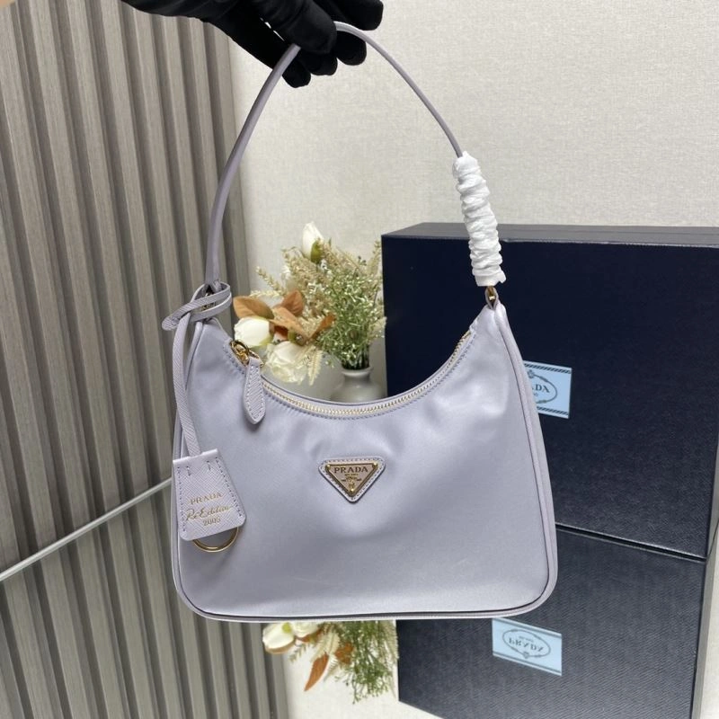 Prada Hobo Bags ZipUp 75160