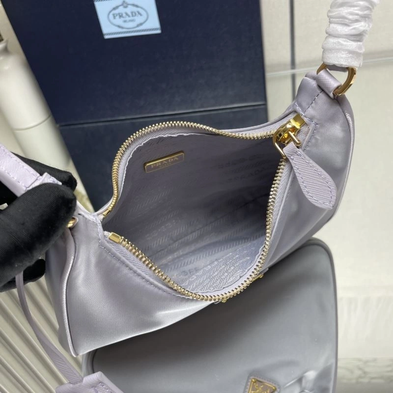Prada Hobo Bags ZipUp 75160