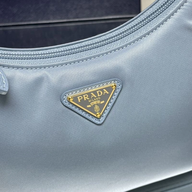 Prada Hobo Bags Trendy 75150