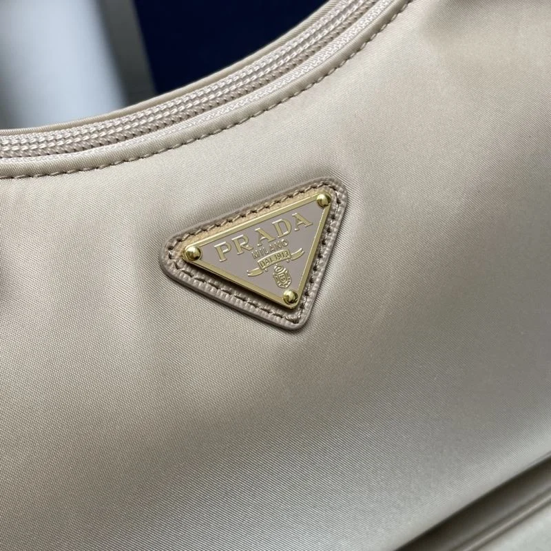 Classic Prada Hobo Bags 37721