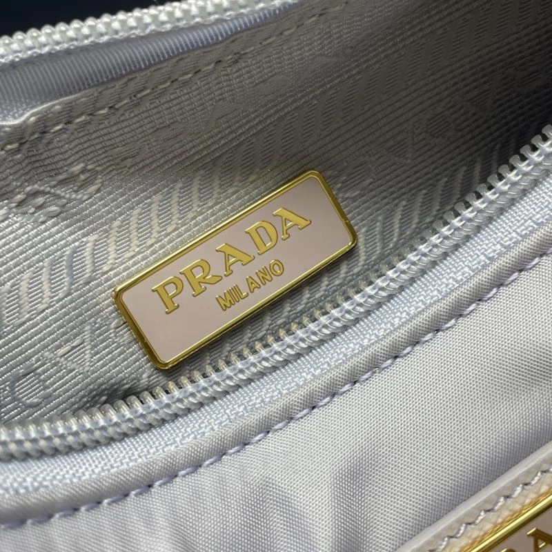 Prada Hobo Bags FreshLook 75137