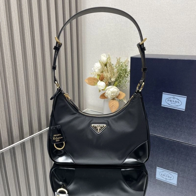 Prada Hobo Bags Versatile 75154