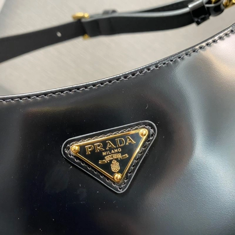Prada Hobo Bags Chic 75146