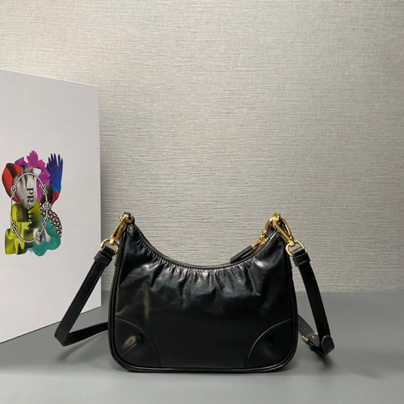 Prada Hobo Bags Neat 75136