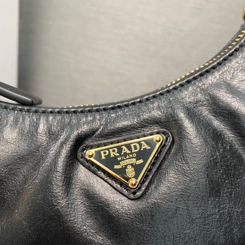 Prada Hobo Bags Neat 75136