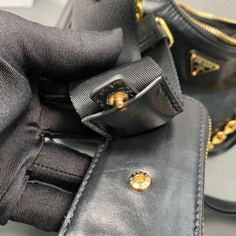 Casual Prada Hobo Bags 75134