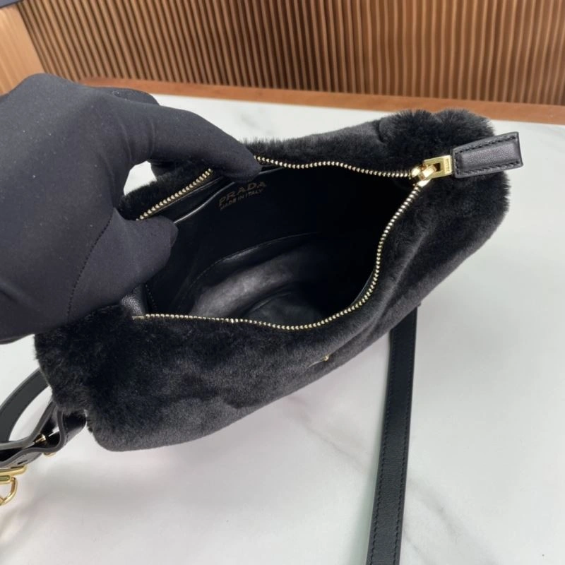 Prada Hobo Bags Affordable 75133