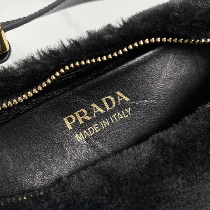 Prada Hobo Bags Affordable 75133
