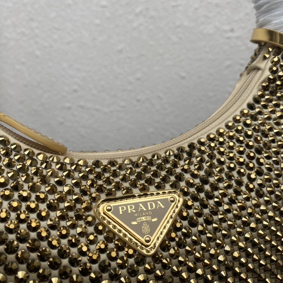 WaterResistant Prada Hobo Bags 71677