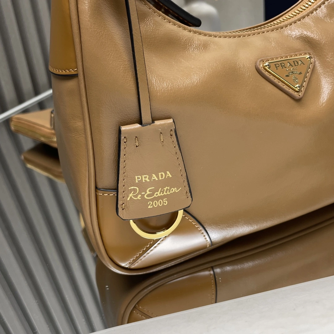 Thermal Prada Hobo Bags 71671