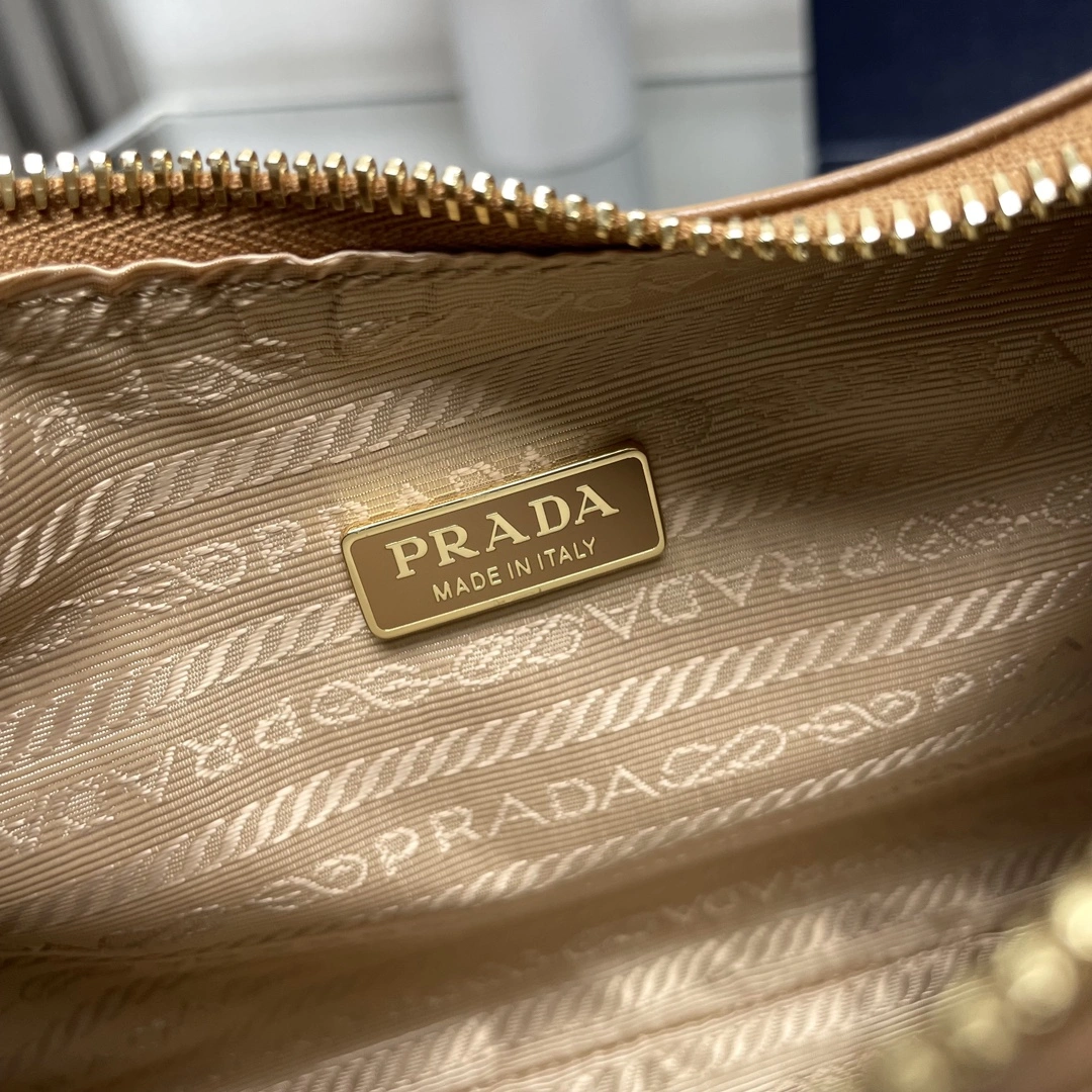 Thermal Prada Hobo Bags 71671