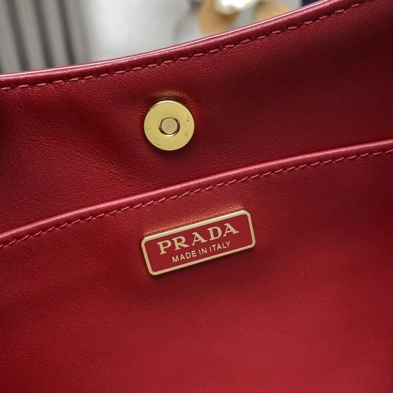 Flexible Prada Hobo Bags 66547