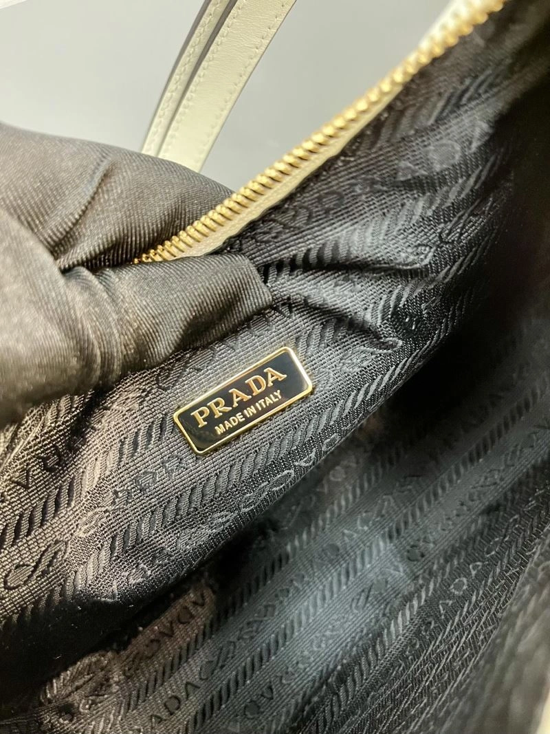 Bold Prada Hobo Bags 66546