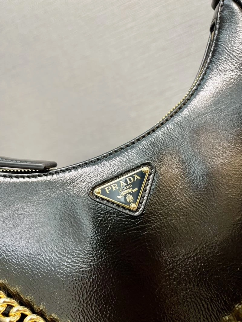 Prada Hobo Bags RelaxedFit 66539