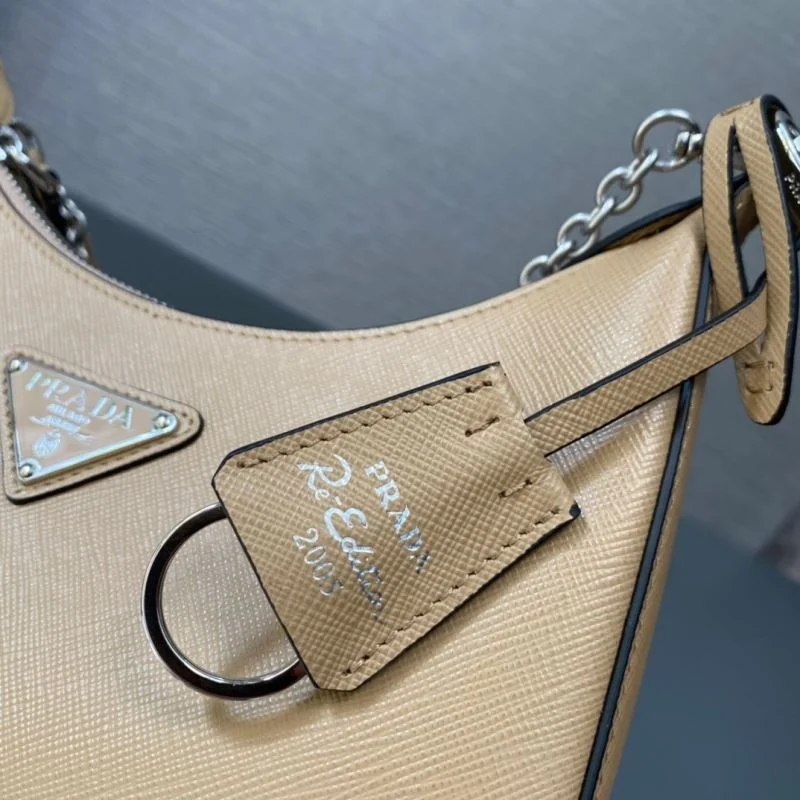 WellDesigned Prada Hobo Bags 45182