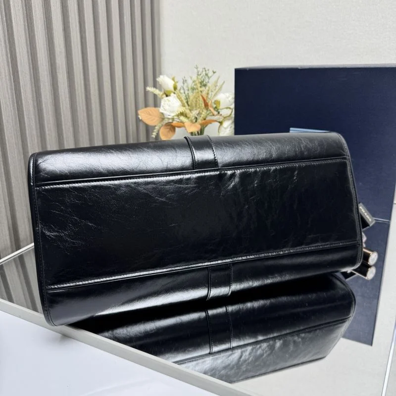 Prada Hobo Bags UrbanChic 45219