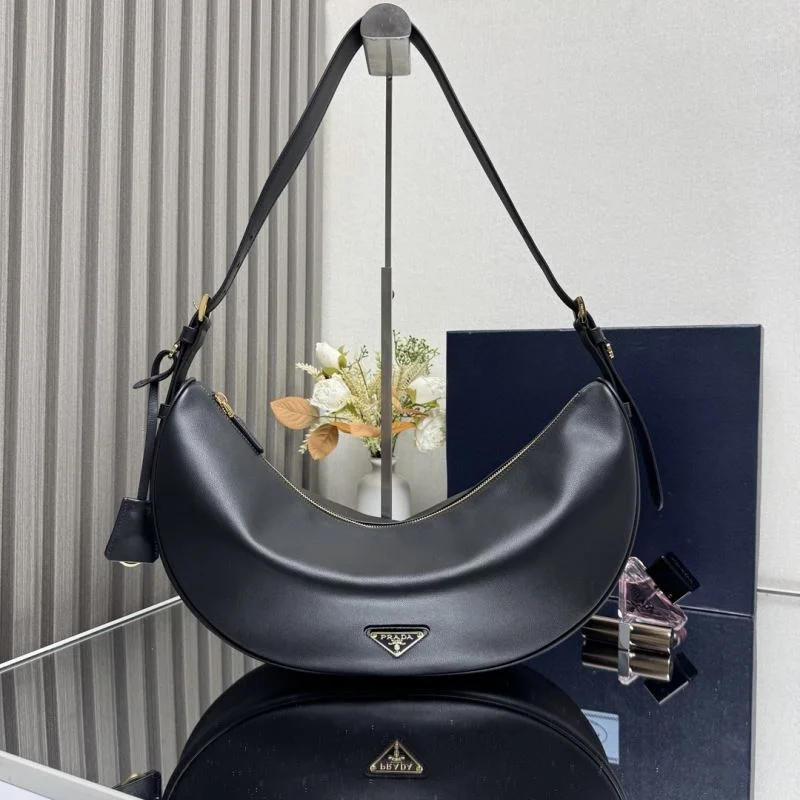 Prada Hobo Bags Elegant 45167