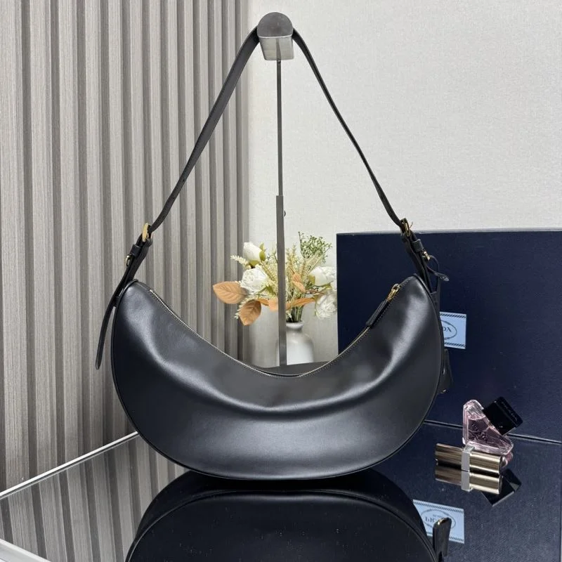 Prada Hobo Bags Elegant 45167