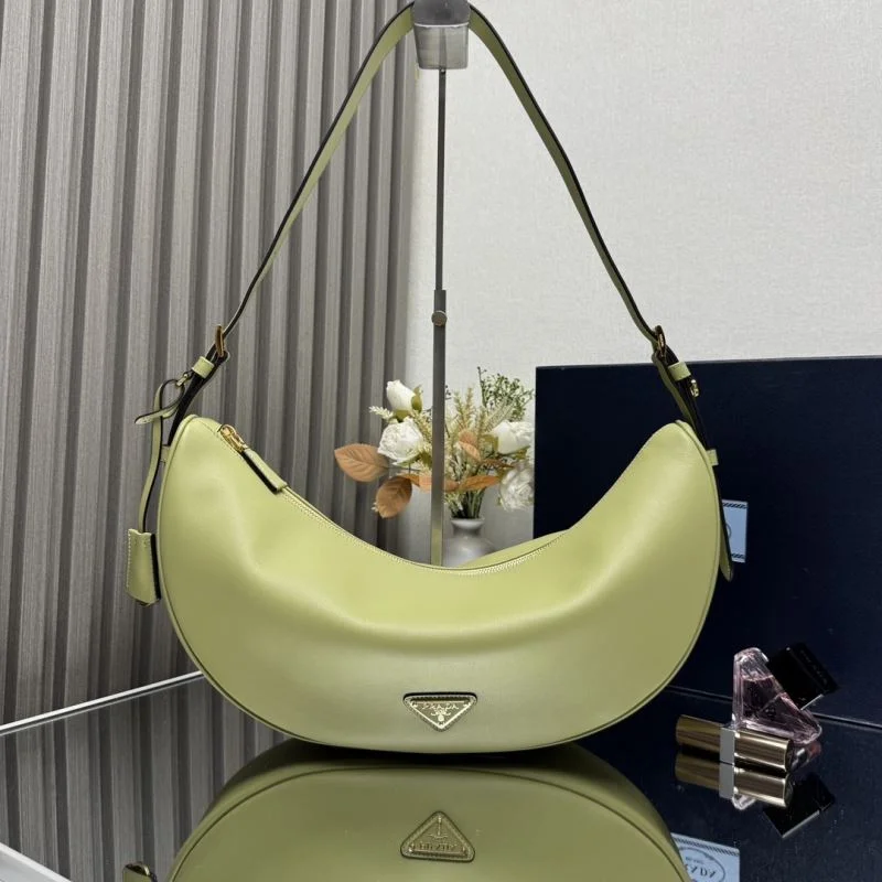 Prada Hobo Bags ZipUp 45180