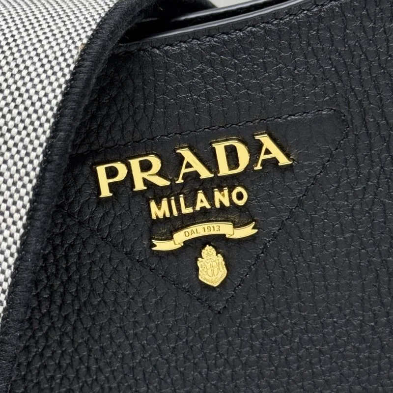 Prada Hobo Bags TechFriendly 45204