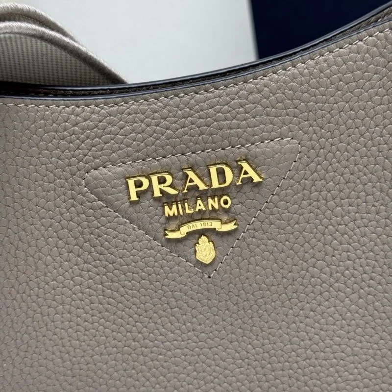 Snug Prada Hobo Bags 45175